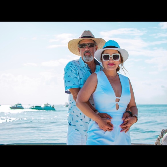 Meet your Posher, Linda - Picture 1 of 1